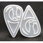 mal 2 hangers druppel met poesje in maan