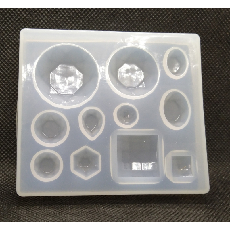 mal cabochon div facet