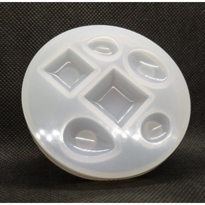 mal cabochon div glad